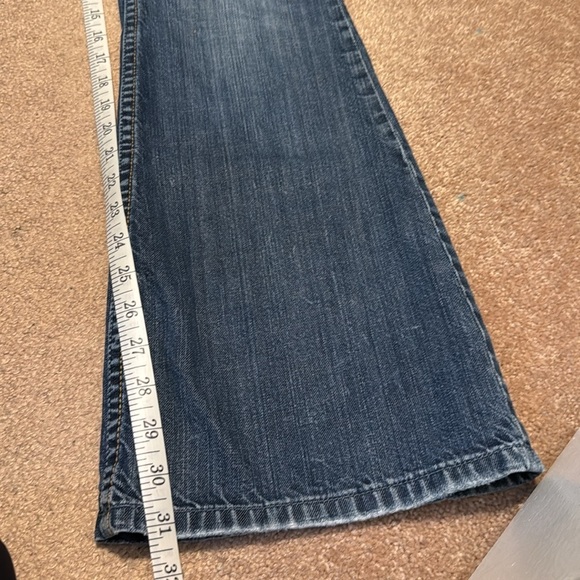 Y2K American eagle low rise flare leg Jean size 4 regular - Picture 7 of 10